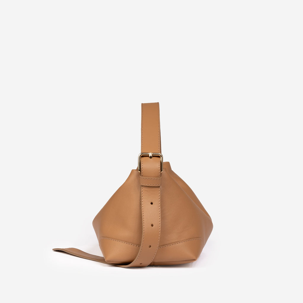 FARENELLA Elsa Mini · Bolso de hombro de piel · Camel