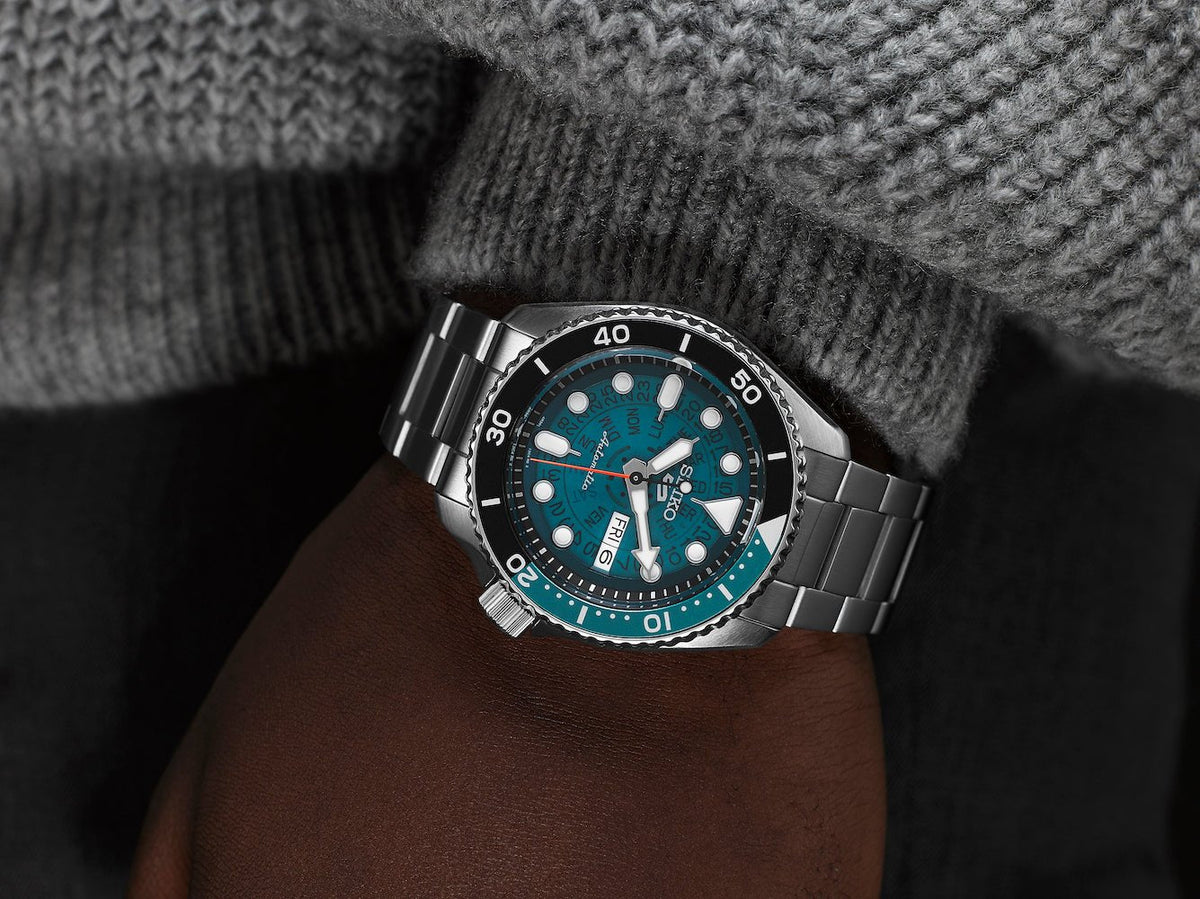 Seiko 5 Sports SRPJ45K1 Time Sonar · Automático azul