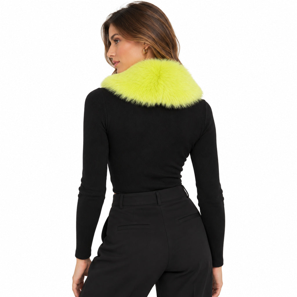 Anna Molinari · Cuello de visón color lima