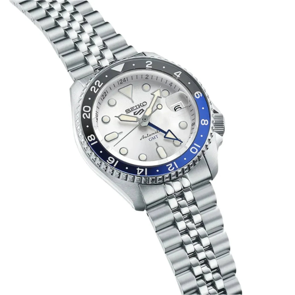 Seiko 5 Sports GMT SSK033K1 · Himmelblauer Automatik